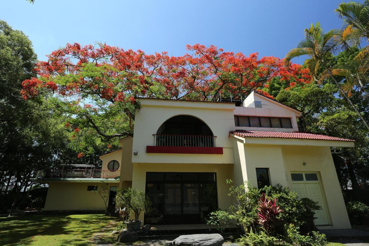 Meinong Yun Shanju Homestay Mei-nung Bagian luar foto