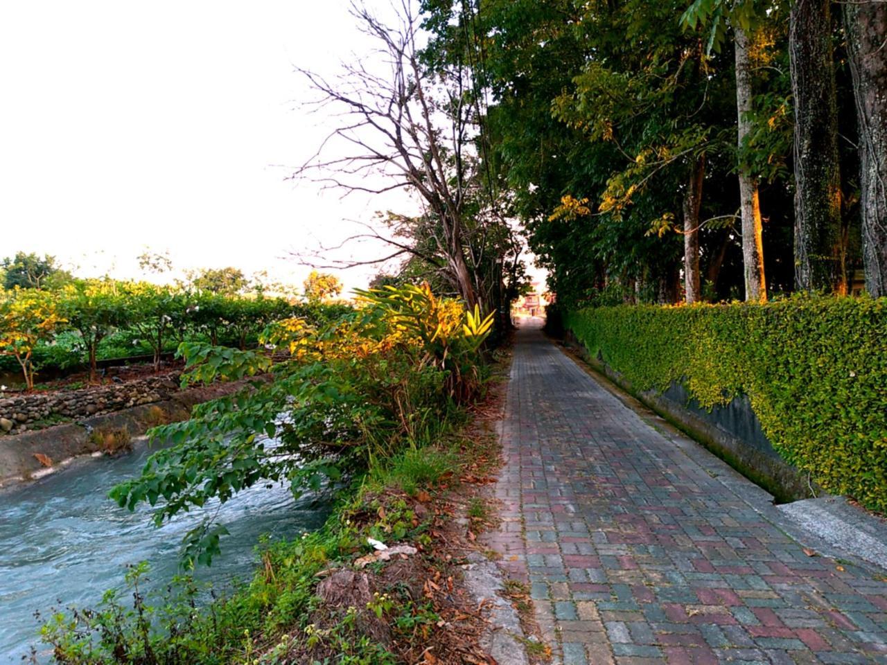 Meinong Yun Shanju Homestay Mei-nung Bagian luar foto